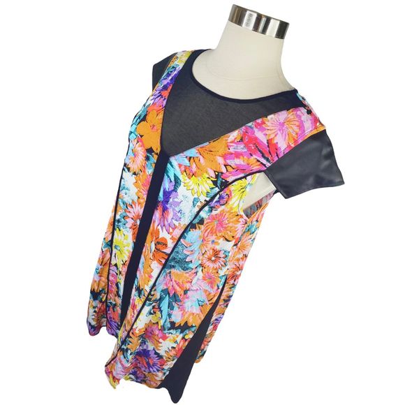 MINKPINK Teen Daisies Multicolor Shift Dress - Size Medium - Picture 4 of 7